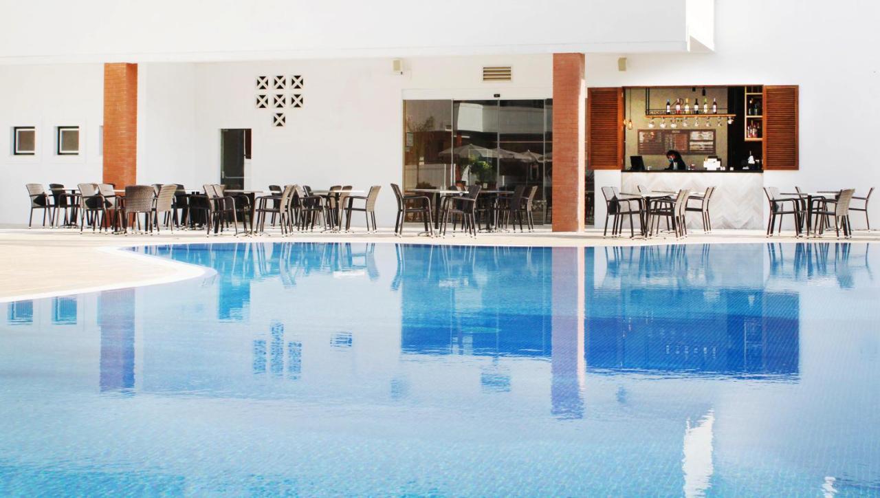 Ap Victoria Sports & Beach Olhos de Agua  Dış mekan fotoğraf